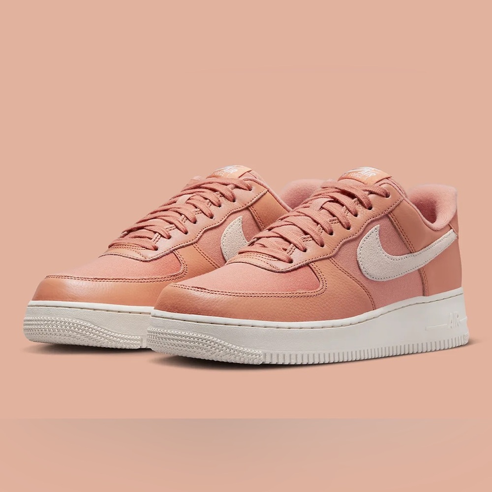 Nike Air Force 1 '07 LX